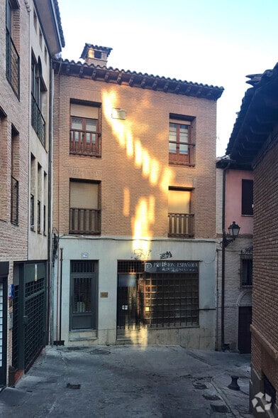 Immeuble residentiel dans Toledo, Toledo à vendre - Photo principale – Image 1 sur 1