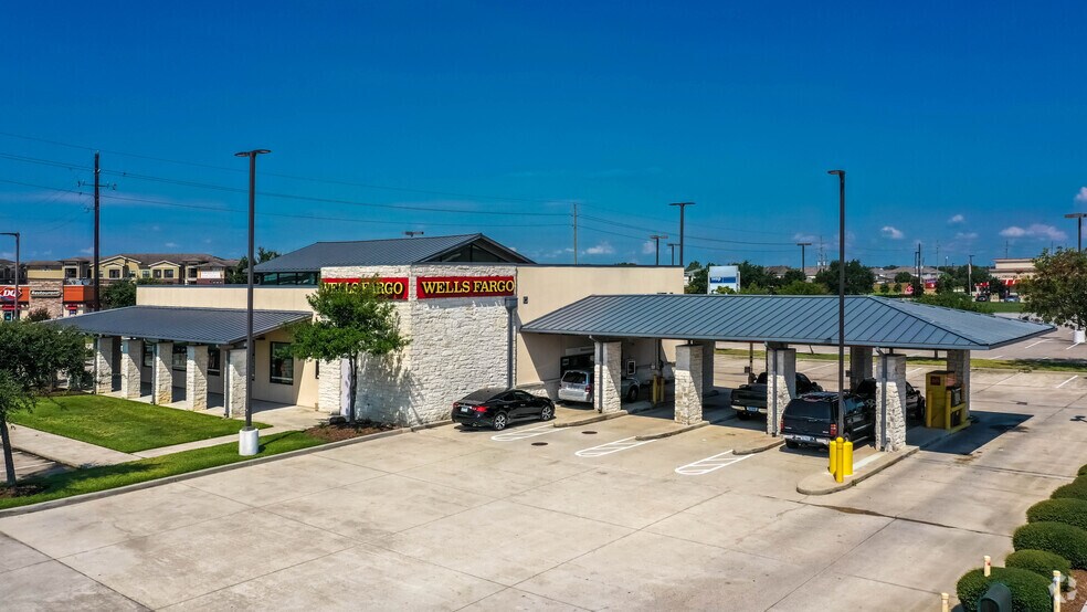 21210 Kuykendahl Rd, Spring, TX à louer - Photo de l’immeuble – Image 3 sur 4