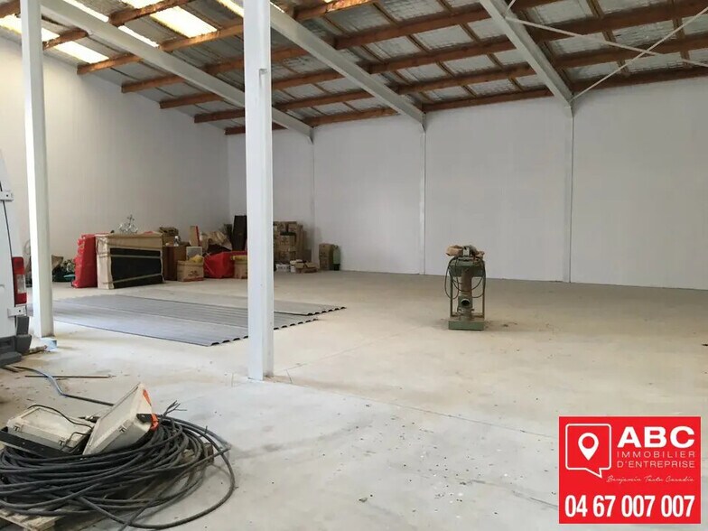 Local d’activités dans ARGELÈS-SUR-MER à louer - Photo de l’immeuble – Image 3 sur 4