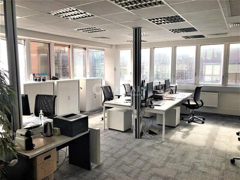 Bureau dans Fontenay-sous-Bois à louer Photo de l’immeuble– Image 1 sur 7