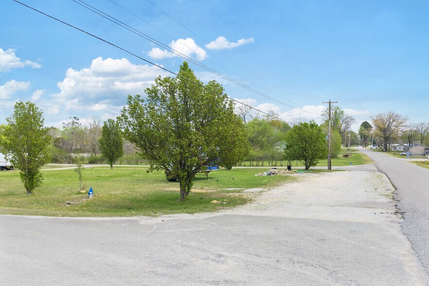 0 9th Street, Parsons, TN à vendre - Photo de l’immeuble – Image 2 sur 12