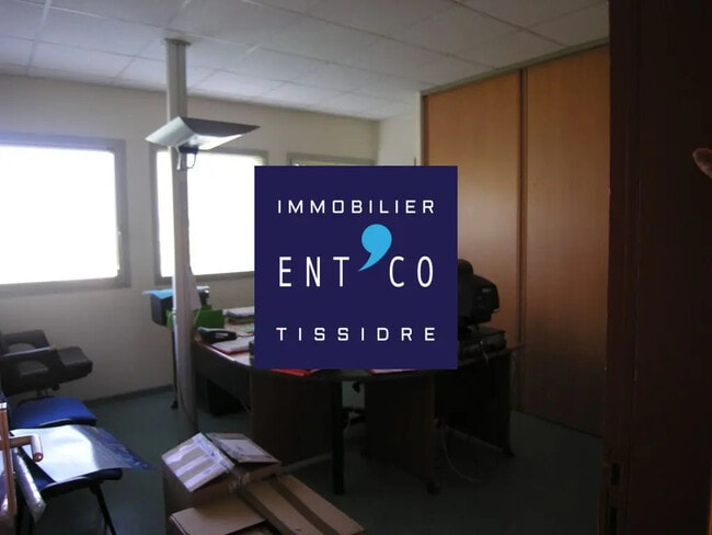 Plus de détails pour Bureau à louer