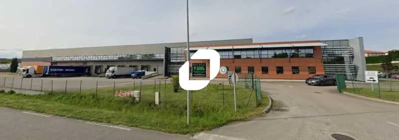 555 Rue De La Dombes, Miribel à louer - Photo de l’immeuble – Image 2 sur 70