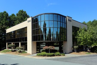 Plus de détails pour 1540 Westbrook Plaza Dr, Winston-Salem, NC - Bureau, Bureau/Médical à louer