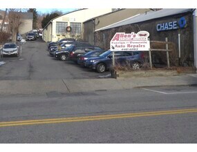 269-271 Main St, Highland Falls, NY à vendre Photo de l’immeuble– Image 1 sur 6