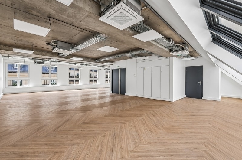 18 Rue D'Hauteville, Paris à louer - Photo intérieure – Image 3 sur 9