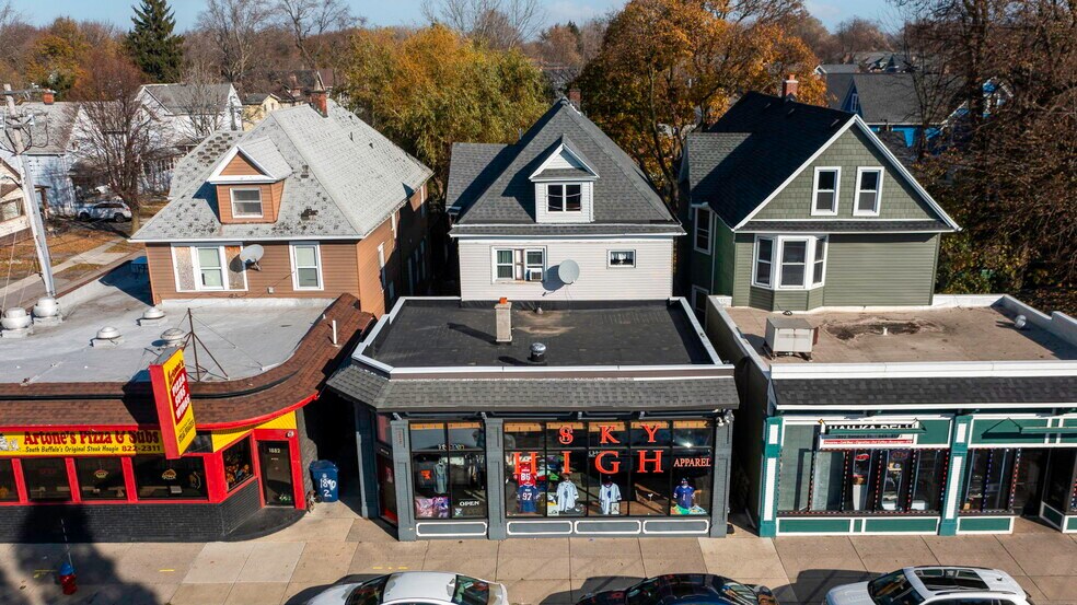 1890 Seneca St, Buffalo, NY à vendre - Photo de l’immeuble – Image 2 sur 13