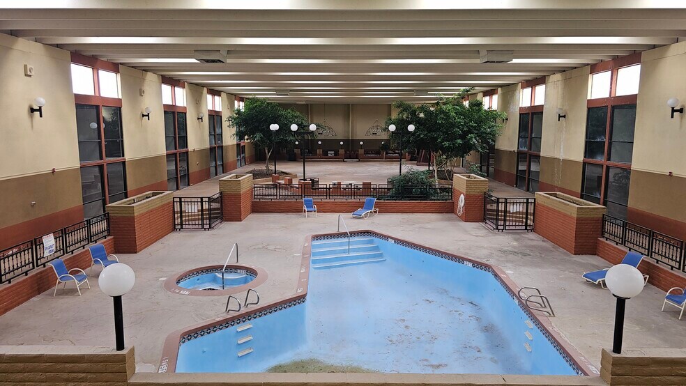 1501 E Santa Fe Ave, Grants, NM à vendre - Photo de l’immeuble – Image 2 sur 5