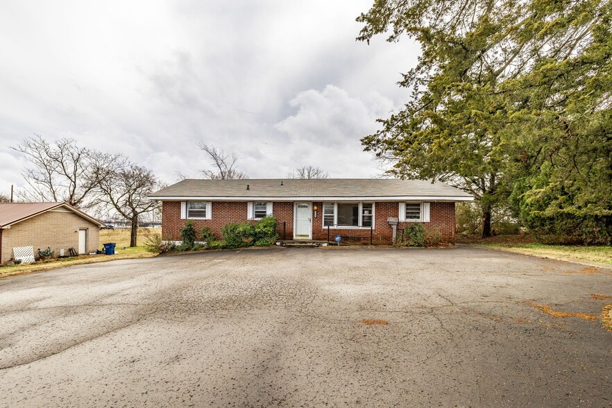 124 Glancy St, Goodlettsville, TN à vendre - Photo de l’immeuble – Image 2 sur 31