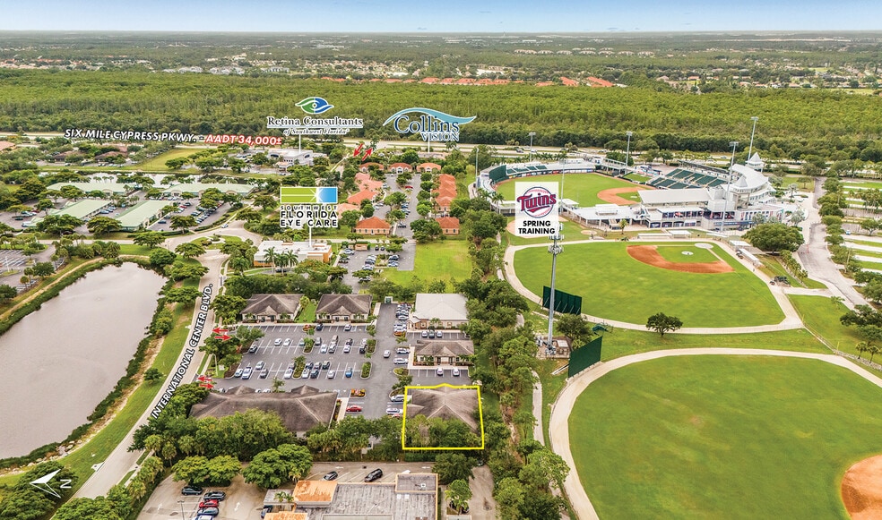 6836 International Center Blvd, Fort Myers, FL à louer - Aérien – Image 3 sur 8