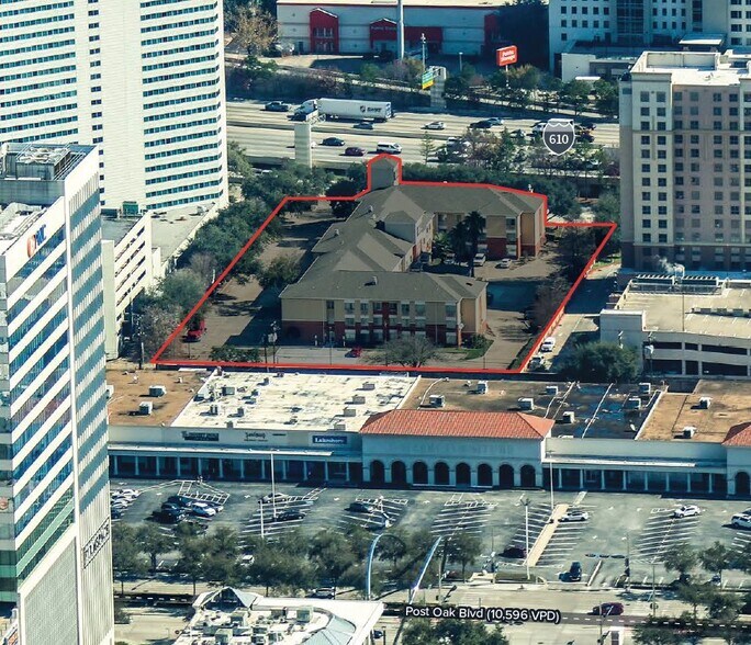 2300 W Loop S, Houston, TX à vendre - Photo de l’immeuble – Image 2 sur 5