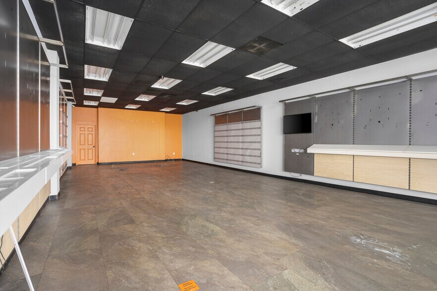 4218-4222 E Lancaster Ave, Fort Worth, TX à louer - Photo de l’immeuble – Image 3 sur 5