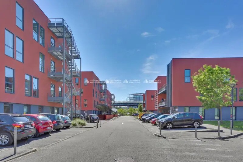 17-23 Avenue De Poumeyrol, Caluire-et-Cuire à louer - Photo de l’immeuble – Image 3 sur 23
