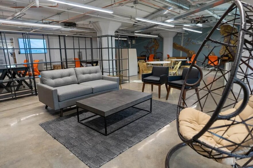 2721 Cesar Chavez Blvd, Fresno, CA à louer - Photo intérieure – Image 3 sur 18