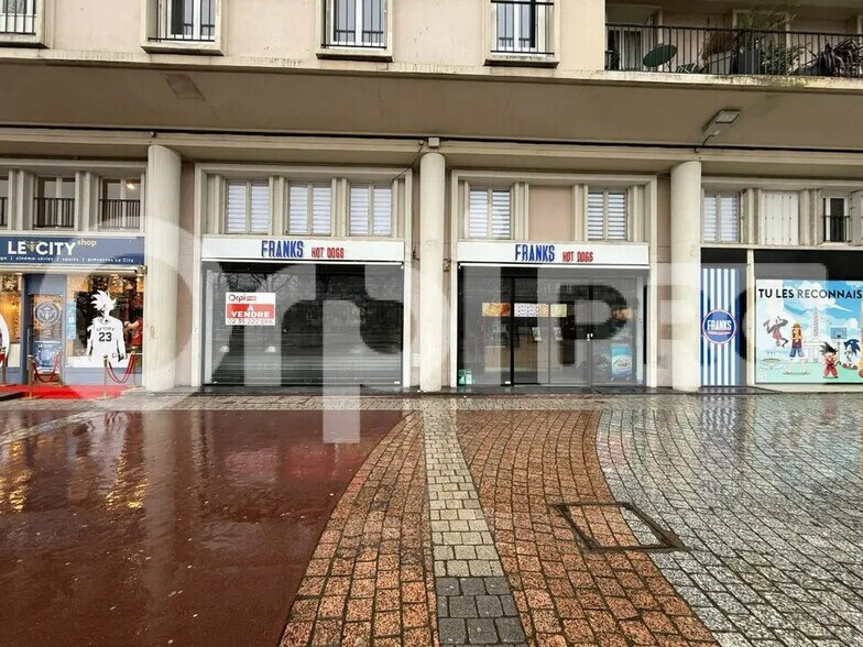 Local commercial dans Le Havre à louer - Photo de l’immeuble – Image 1 sur 8
