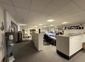 Local d’activités dans Saint-André-de-Corcy à louer Photo intérieure– Image 1 sur 11