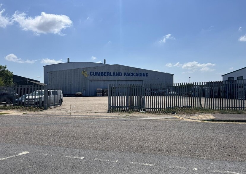 Aviation Way, Southend On Sea à louer - Photo de l’immeuble – Image 3 sur 7