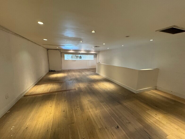 449-451 N Fairfax Ave, Los Angeles, CA à louer - Photo de l’immeuble – Image 2 sur 12