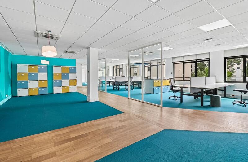 14-16 Rue Clément Bayard, Levallois-Perret à louer - Photo de l’immeuble – Image 2 sur 10