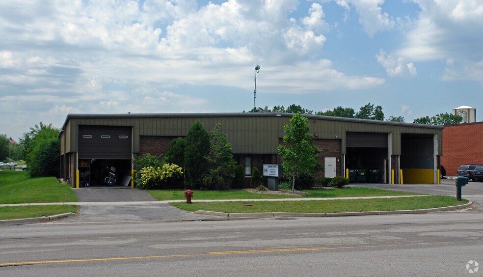 7530 S Madison St, Willowbrook, IL à louer - Photo principale – Image 1 sur 8