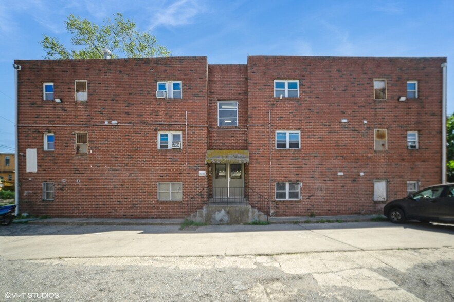 North Philly 41 Unit Portfolio portefeuille de 3 biens à vendre sur LoopNet.fr - Photo de l’immeuble – Image 1 sur 18
