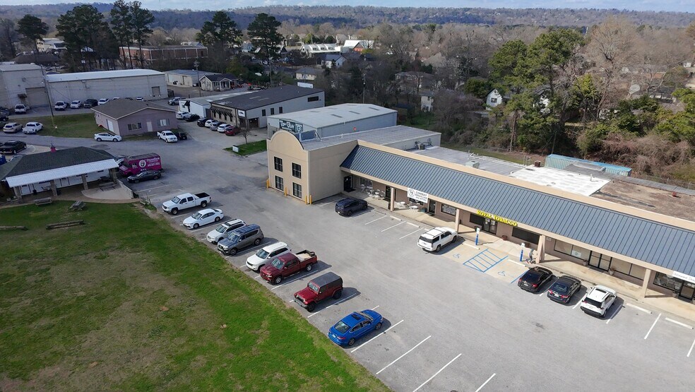 3242-3258 Cahaba Heights Rd, Birmingham, AL à louer - Photo de l’immeuble – Image 2 sur 19