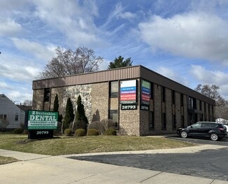 Plus de détails pour 20793 Farmington Rd, Farmington Hills, MI - Bureau à louer