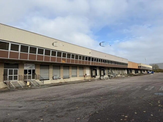Plus de détails pour 9 Allée Des Tilleuls, Heudebouville - Industriel/Logistique à louer