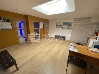 Plus de détails pour Bureau/Médical à louer