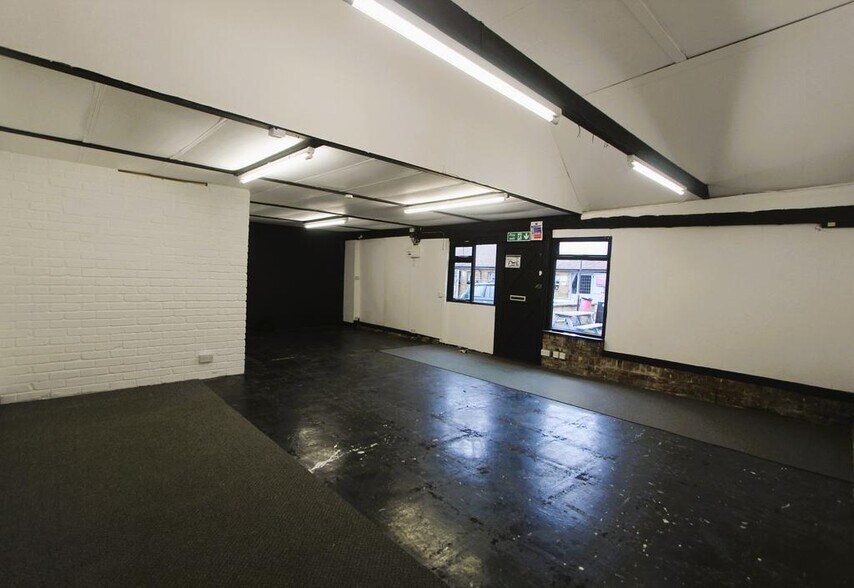 Unit 1 Blake End, Rayne à louer - Photo de l’immeuble – Image 3 sur 11