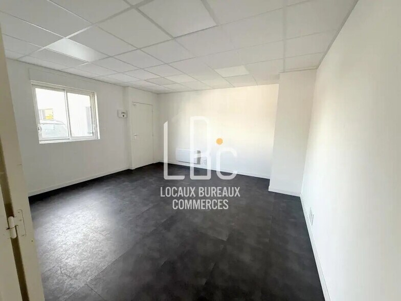Bureau dans Ancenis-Saint-Géréon à louer - Photo de l’immeuble – Image 2 sur 20