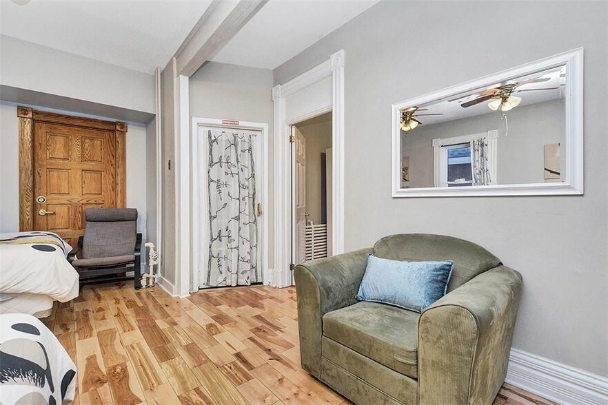 355 Waverley St, Ottawa, ON à louer - Photo intérieure – Image 3 sur 4