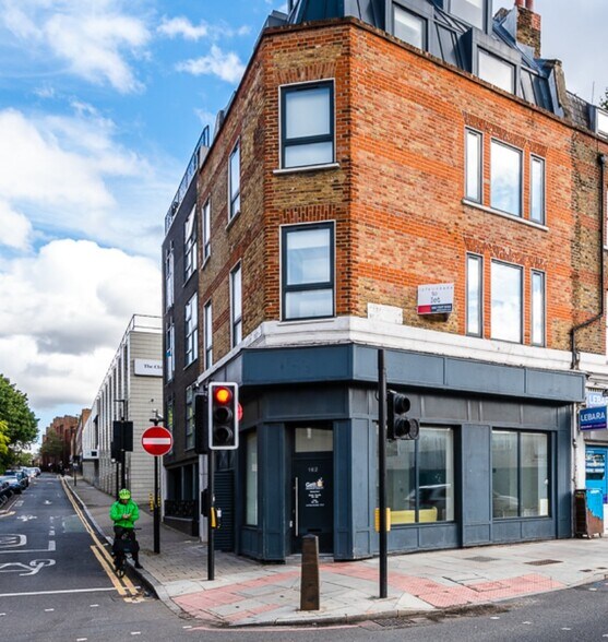 162 Farringdon Rd, Londres à louer - Photo principale – Image 1 sur 8