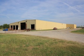 Plus de détails pour 2101 S East Ave, Cushing, OK - Industriel/Logistique à louer