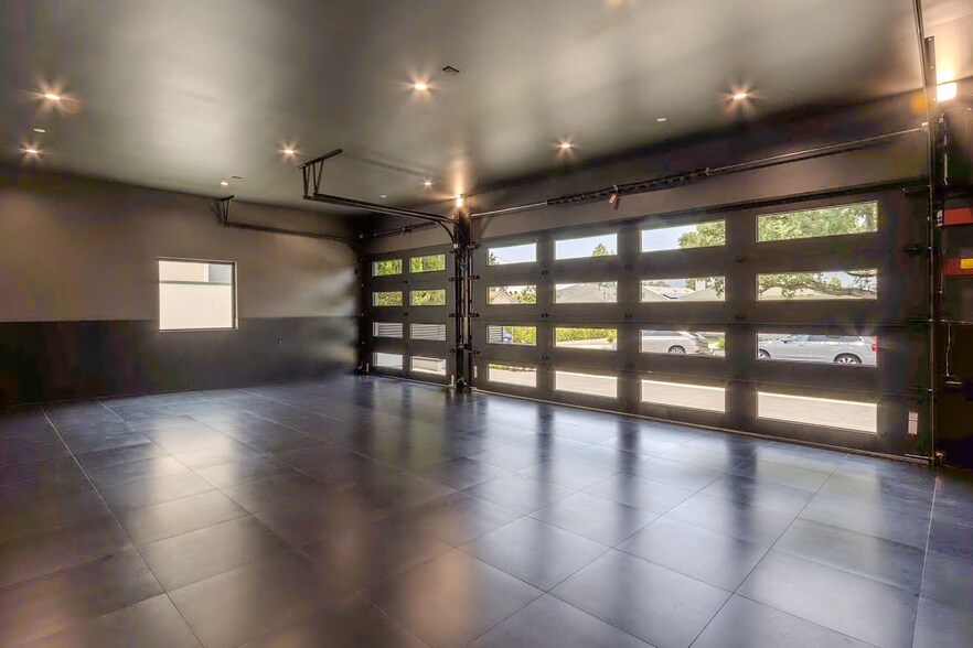 2941 Mary St, La Crescenta, CA à vendre - Photo de l’immeuble – Image 2 sur 26
