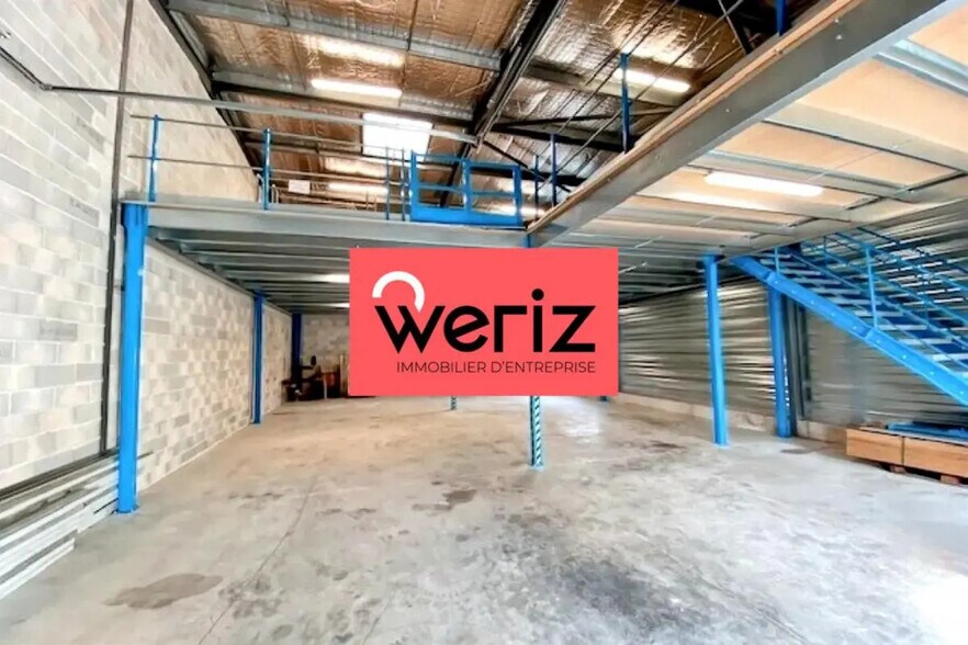 Local d’activités dans Aubagne à louer - Photo intérieure – Image 2 sur 4