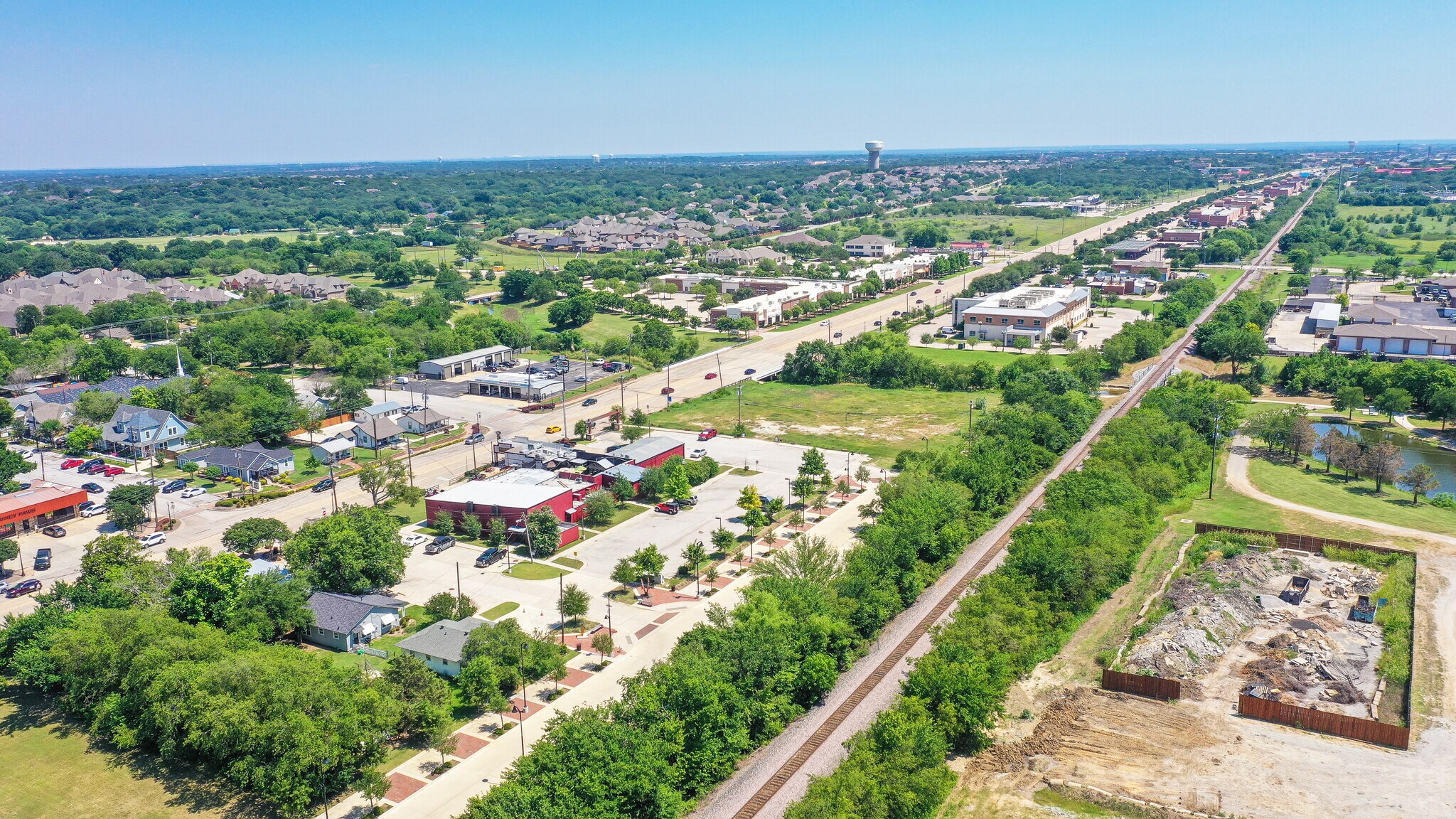 250 S Main St, Keller, TX à vendre Aérien– Image 1 sur 3