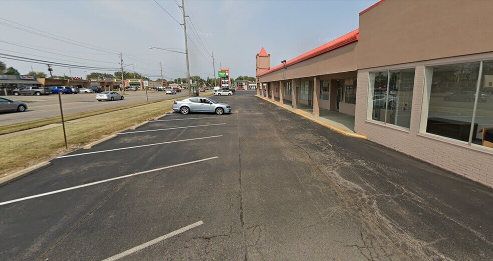 1051-3319 Oberlin Ave, Lorain, OH à louer - Photo de l’immeuble – Image 3 sur 12