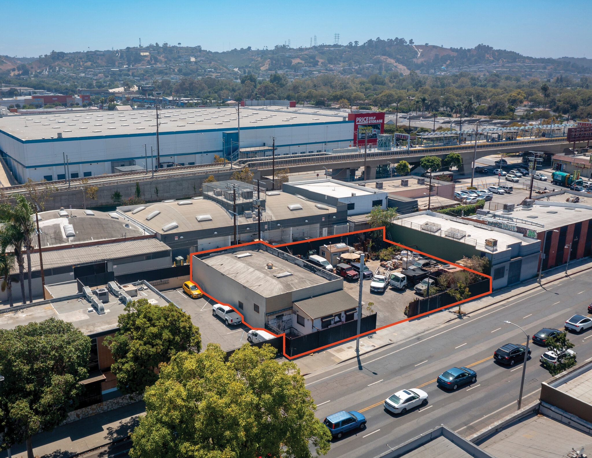 5048 W Jefferson Ave, Los Angeles, CA à louer Photo intérieure– Image 1 sur 10