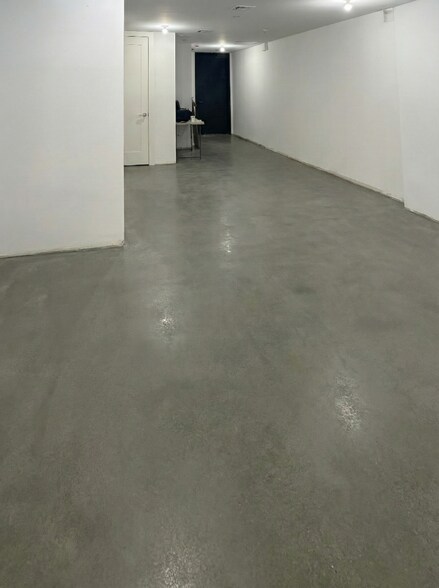 755 Washington Ave, Brooklyn, NY à louer - Photo de l’immeuble – Image 3 sur 6