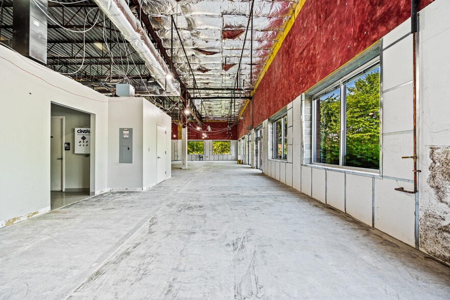 665 Stockton Dr, Exton, PA à louer - Photo intérieure – Image 3 sur 15