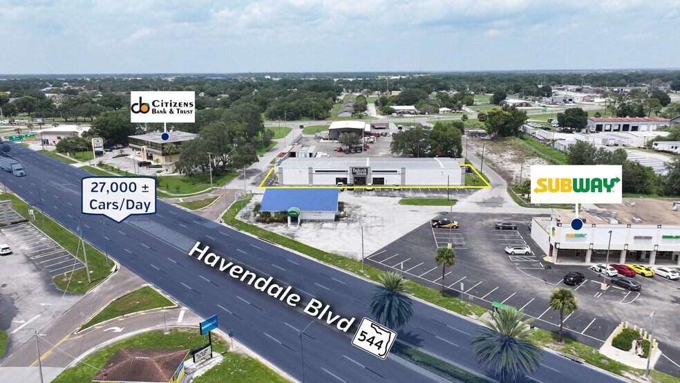 521 Hughes Rd, Auburndale, FL à louer - Photo de l’immeuble – Image 2 sur 8