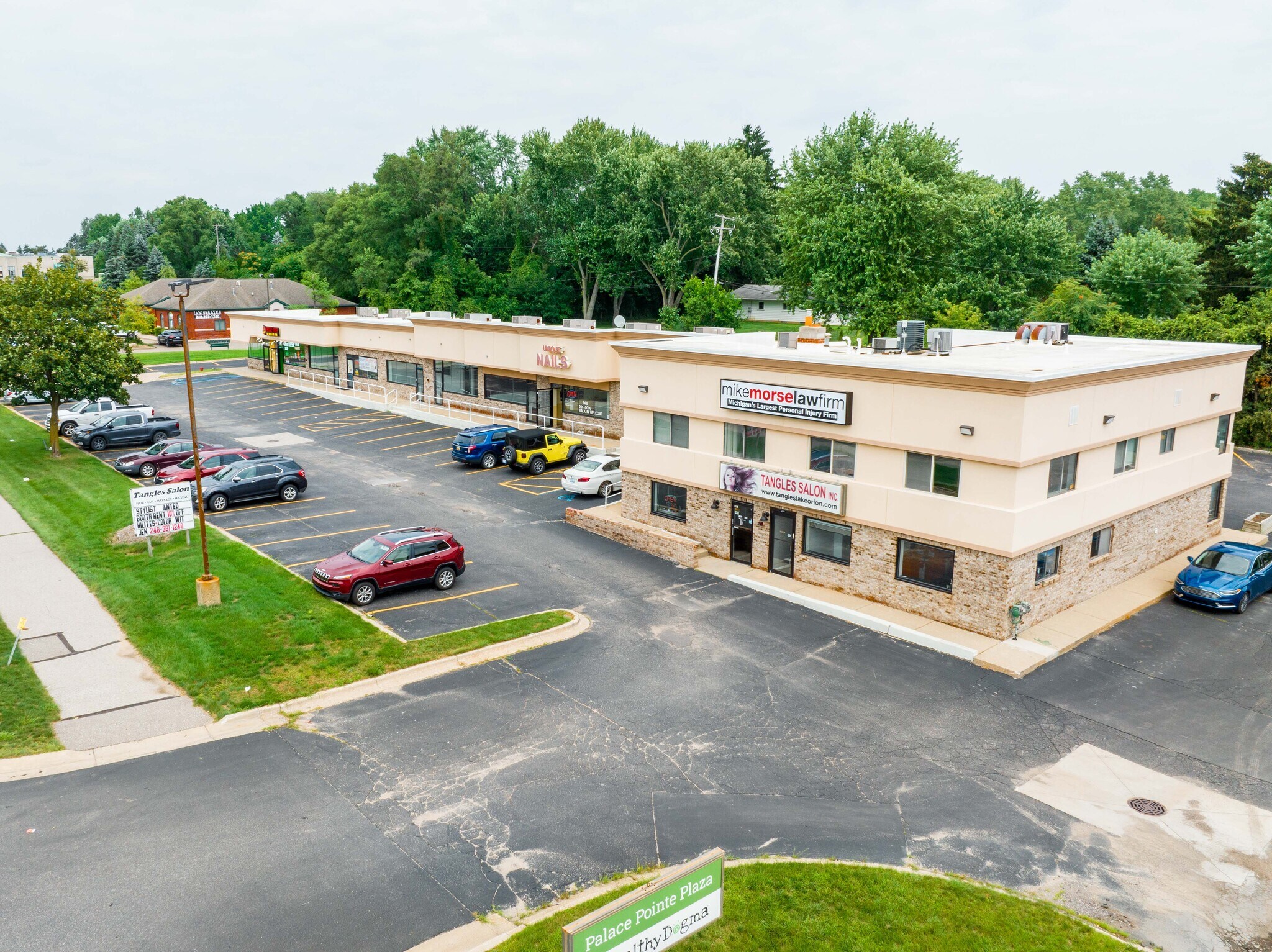 2611-2661 Lapeer Rd, Lake Orion, MI à louer Photo de l’immeuble– Image 1 sur 13