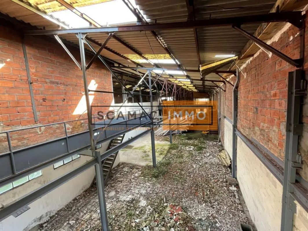 Local d'activités dans Champigny-sur-Marne à vendre Photo de l’immeuble– Image 1 sur 5