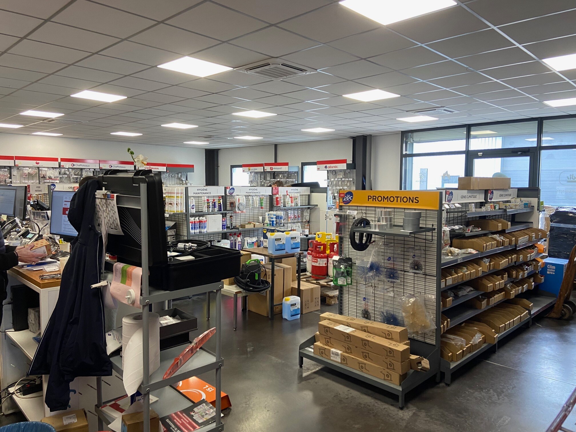 1 Avenue B Cité Berliet, Saint-Priest à louer Photo principale– Image 1 sur 8