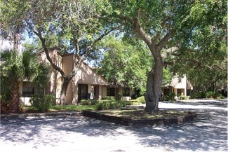 Plus de détails pour 2430 Estancia Blvd, Clearwater, FL - Bureau à vendre
