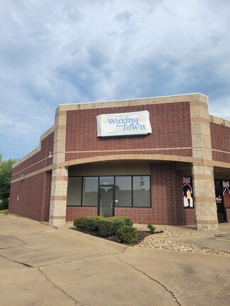 Plus de détails pour 5481-5499 Summerhill Rd, Texarkana, TX - Bureau/Local commercial à louer