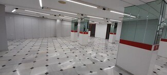 Plus de détails pour Local commercial à vendre