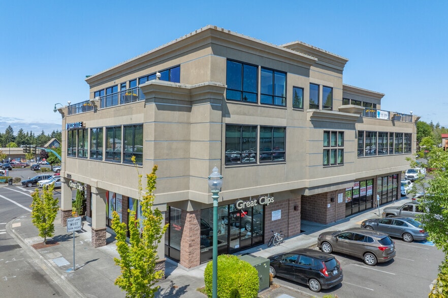 3929 Bridgeport Way W, Tacoma, WA à louer - Photo principale – Image 1 sur 5