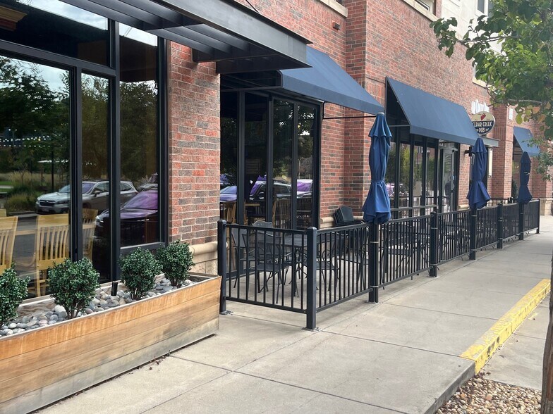 2101 N Ursula St, Aurora, CO à louer - Photo de l’immeuble – Image 2 sur 5